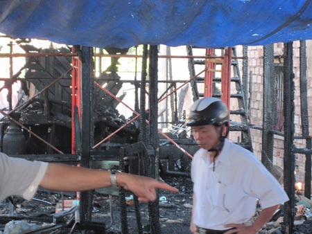 Cháy nhà lúc nửa đêm, 3 chị em chết thảm