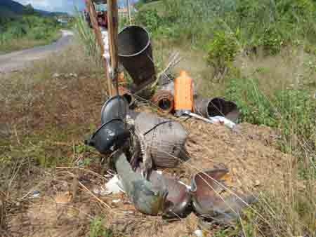 Một ngôi mộ với những tài sản được chia