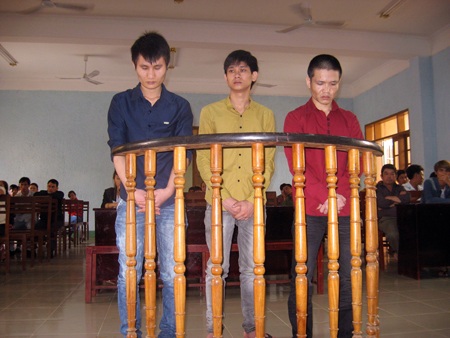 3 bị cáo trước vành móng ngựa