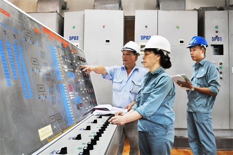 Tác phẩm nhận giải nhì: ...