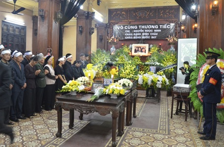 Tổ chức lễ tang tại nhà tang lễ Phùng Hưng