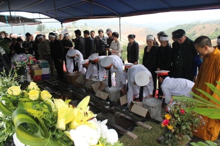 Trao đổi với PV