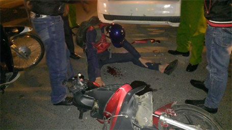 Khoảng 1 tiếng sau, vụ tai nạn này xảy ra cách đó gần 100m