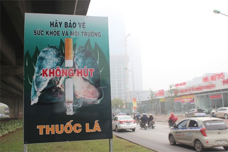 Ấn tượng những áp phích “không hút thuốc lá” vừa xuất hiện ở Hà Nội - 10 Nguyễn
Dương