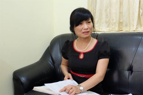 Học sinh trong phóng sự “áo trắng học trò chìm trong khói shisha” kêu oan - 3 Cô Lê Thị Mỹ Hạnh trao đổi với PV Dân trí
