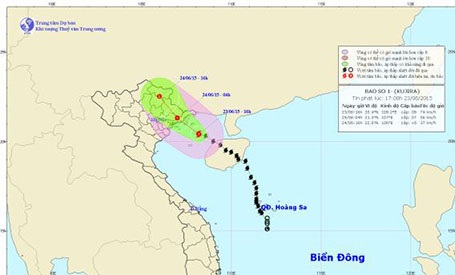 Hồi 17h chiều nay, bão số 1 đang cách bờ biển Quảng Ninh - Hải Phòng khoảng 150km (ảnh TTDBKTTVTƯ)