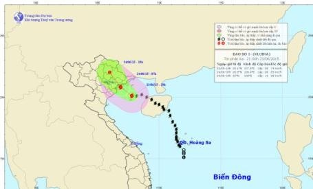Lúc 21h tối nay, bão số 1 cách bờ biển Quảng Ninh - Hải Phòng khoảng 130km (ảnh TTDBKTTVTƯ)