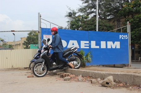 Nhiều xe đã bị mắc kẹt như thế này