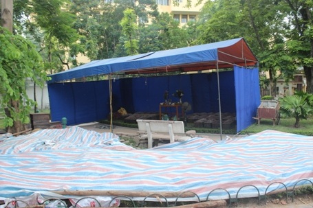 181 bộ hài cốt này sẽ được mang về nghĩa trang thành phố Hà Nội trong sáng nay.