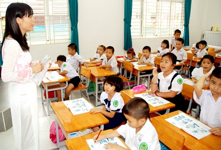 Bằng tốt nghiệp hệ tại chức có được thi viên chức? - 1 Bằng tốt nghiệp hệ tại chức có được thi viên chức? - 1