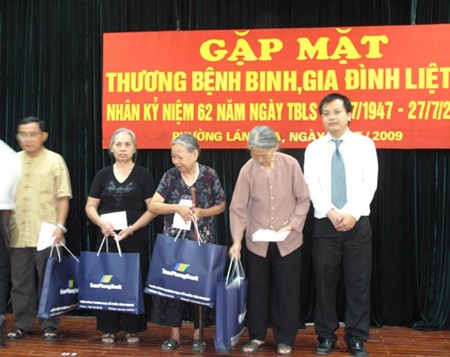 Quy định cấp bù học phí cho đối tượng là con thương binh? - 1