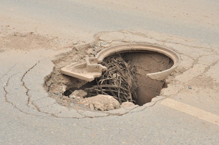 Hãi hùng khi đi qua tuyến đường tử thần tại Sóc Sơn