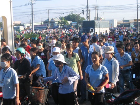 Vô cớ cho nhân viên nghỉ việc có vi phạm luật lao động không? - 1 Vô cớ cho nhân viên nghỉ việc có vi phạm luật lao động không?
