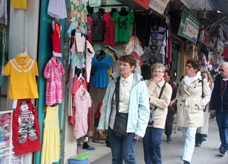 Bộ phận trực đường dây nóng của Sở VHTTDL Hà Nội trực 24/24 