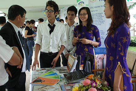 Nhân lực ngành Du lịch: “Đãi cát tìm vàng” - 1 Vấn đề nhân lực trong ngành vẫn còn là bài học hết sức nan giải (ảnh minh hoạ)