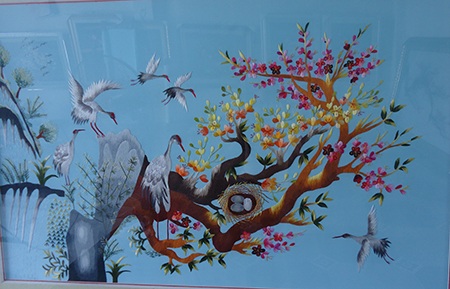 Tranh thêu Quất Động: "Nơi lưu giữ hồn quê Việt" - 2 Những bức tranh thêu thường hướng về những đề tài thân thuộc với đời sống của người dân Việt Nam.