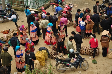 Khám phá nét độc đáo của phiên chợ vùng cao - 2 Nét độc đáo của phiên chợ vùng cao