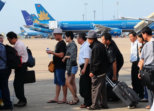 Kích cầu du lịch: “Còn nhiều hạn chế cần khắc phục” - 1 Kích cầu du lịch: “Còn nhiều hạn chế cần khắc phục”
