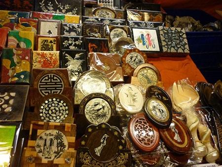 Du lịch Việt Nam: Thiếu sản phẩm đặc trưng để “móc hầu bao” du khách - 2 Nhìn chung, sản phẩm lưu niệm của du lịch Việt Nam chưa đáp ứng nhu cầu của khách