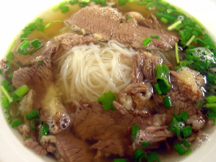 Vì sao phở “gia truyền Nam Định” nức tiếng đất Hà Thành? - 1 Vì sao phở “gia truyền Nam Định” nức tiếng đất Hà Thành?