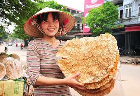 Bắc Giang: Hương quê giòn tan trong miếng bánh đa Dĩnh Kế - 2 Hương quê giòn tan vị bánh đa Dĩnh Kế (ảnh: pystravel)