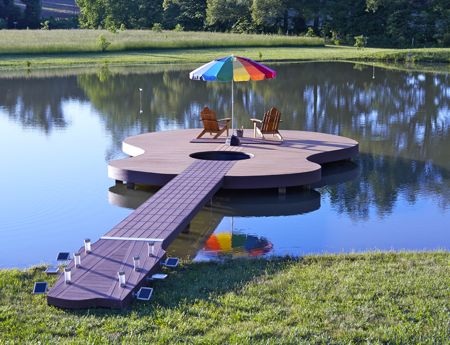 Những “chiếc đàn guitar” độc đáo nhất thế giới - 4 Chiếc xe ô tô hình guitar khổng lồ tại Mỹ
