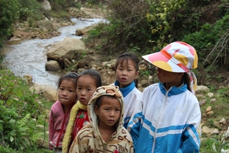 Đeo bám, chèo kéo khách du lịch làm xấu hình ảnh Điện Biên