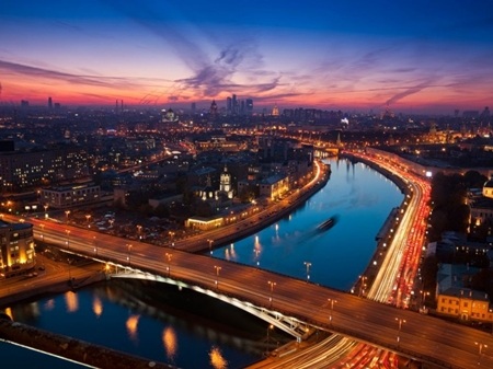 Chiêm ngưỡng cảnh đêm huyền diệu của những thành phố nổi tiếng - 10 Thủ đô Moscow - Nga