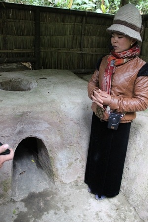 Bếp Hoàng Cầm trong “rừng thiêng”