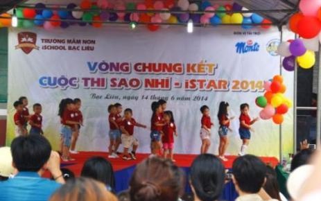 Khởi động cuộc thi Sao Nhí – IStar 2014 tại Bạc Liêu - 1 Các bé thể hiện tài năng trước Ban giám khảo