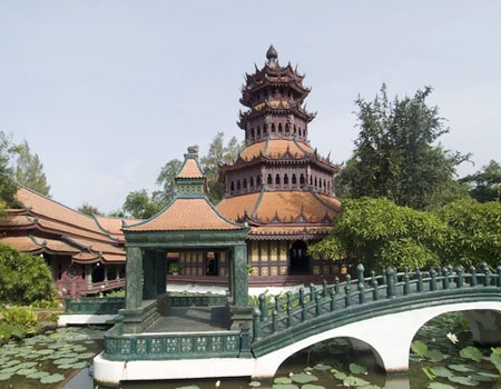 Ngắm vẻ cổ kính ở xứ sở chùa Vàng - 2 N