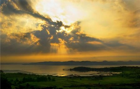 Phải ở lại qua đêm mới thấy hết được những nét kỳ bí của Đại Lãnh