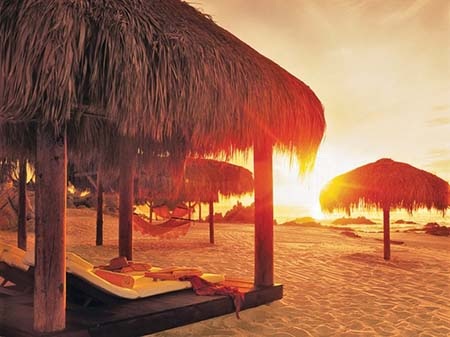 “Đã mắt” với những khách sạn bên bờ biển đẹp ngất ngây - 4 Khách sạn Amankila thuộc đảo Bali Indonesia