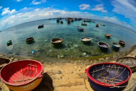 “Dậy sóng” lòng yêu nước, người dân Việt nườm nượp rủ nhau ra biển, đảo - 2 Tinh thần yêu nước, yêu biển đảo quê hương đang trỗi dậy trong lòng mỗi người Việt Nam.