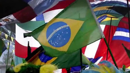 Những điều cấm kỵ thú vị trong văn hóa nước chủ nhà World Cup - 1 Người Brazil không nói tiếng Tây Ban Nha