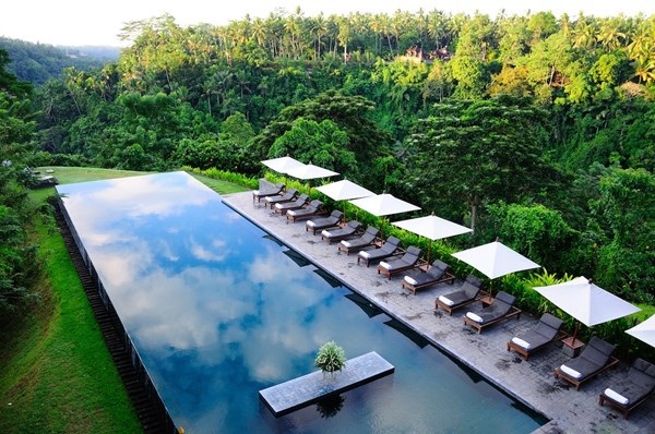 Những bể bơi đẹp và "độc" nhất hành tinh - 9 Những bể bơi đẹp và độc nhất hành tinh