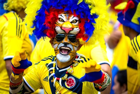 Các sân cỏ Brazil tràn ngập hình ảnh thú vị của cổ động viên - 4 Các sân cỏ Brazil tràn ngập hình ảnh thú vị của cổ động viên