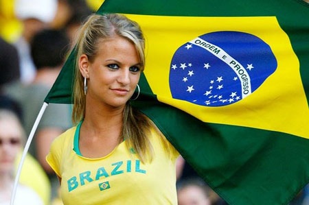 Phụ nữ Brazil được bình chọn "bốc lửa" nhất hành tinh - 5 Đây là nét đặc sắc riêng làm nên thành công của Brazil năm nay