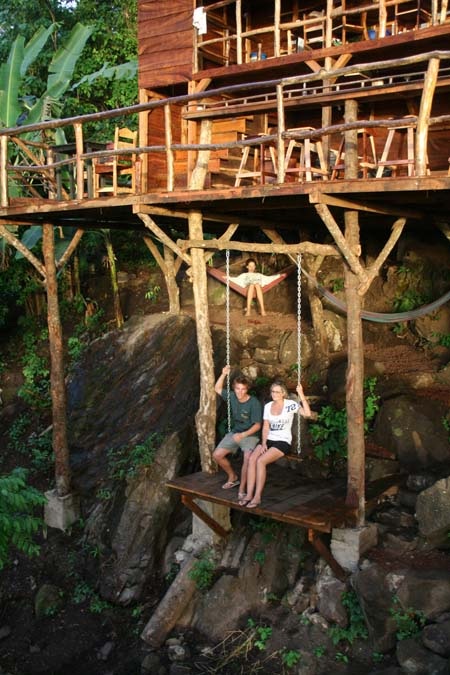 Những địa điểm du lịch ấn tượng nên trải qua một lần trong đời - 7 Thư giãn trong chiếc nhà cây ở Granada, Nicaragua là một trong những thú vui không nên bỏ lỡ.