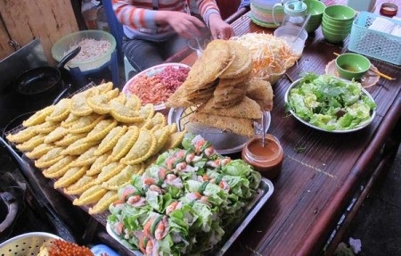 Sau Tống Duy Tân, Hà Nội lại thêm một con phố ẩm thực - 1 Sau Tống Duy Tân, Hà Nội lại thêm một con phố ẩm thực