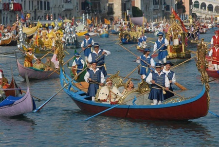 Khám phá lễ hội đua thuyền quý tộc ở Venice - 1 Khám phá lễ hội đua thuyền quý tộc ở Venice