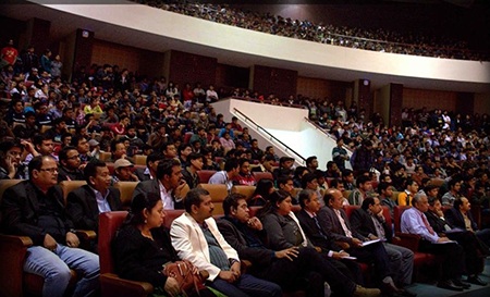 E-learning Việt Nam tỏa sáng tại hội nghị kinh tế toàn cầu GES 2014 - 1 GES 2014 có sự tham gia của hơn 200 đại biểu đến từ hơn 30 quốc gia