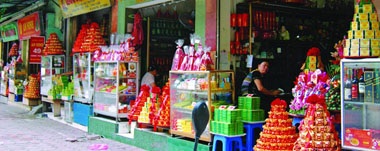 Về phố làm bánh "hỏi vợ cho thiên hạ" - 3 Để làm một chiếc bánh cốm ngon khâu chọn nguyên liệu phải rất kỹ càng và khắt khe.