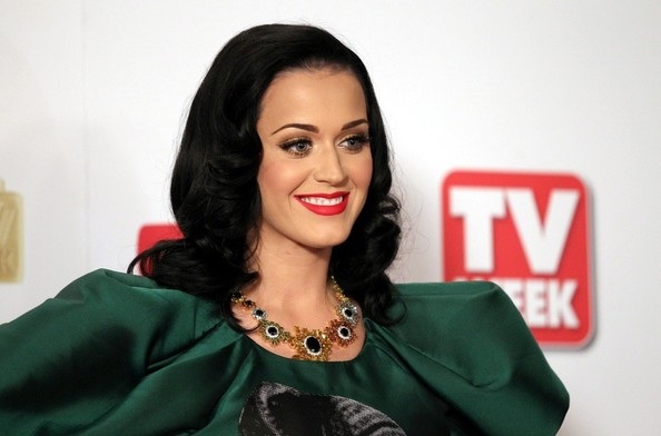 Katy Perry thành công vang dội tại Top 10 Billboard Hot 100 - 1 Katy Perry thành công vang dội tại Top 10 Billboard Hot 100 - 1