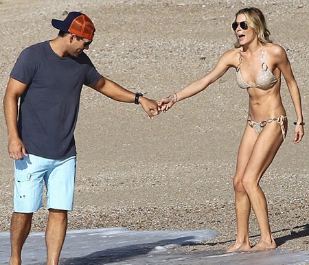 LeAnn Rimes lộ dáng siêu gầy - 3 LeAnn Rimes lộ dáng siêu gầy - 3