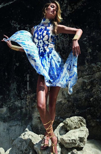 Karmen Pedaru lấp lánh biển xanh - 3 Karmen Pedaru lấp lánh biển xanh - 3