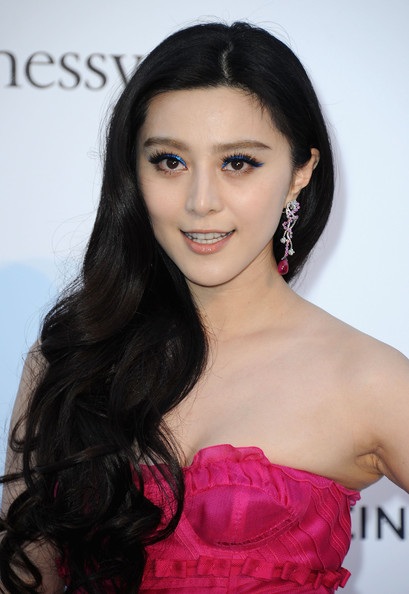 Tưng bừng tiệc từ thiện tại Cannes - 15 Tưng bừng tiệc từ thiện tại Cannes - 15