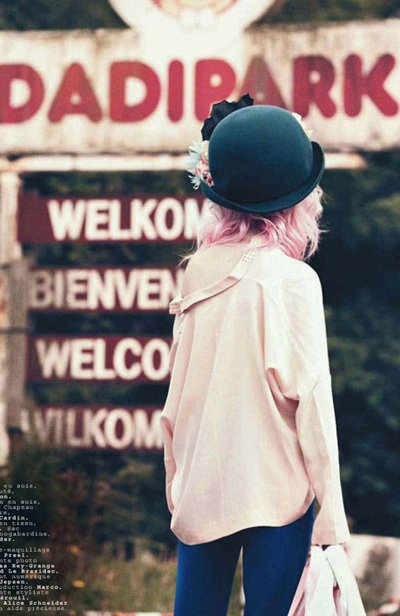 Vẻ thơ ngây của Charlotte Free  - 4 Vẻ thơ ngây của Charlotte Free  - 4