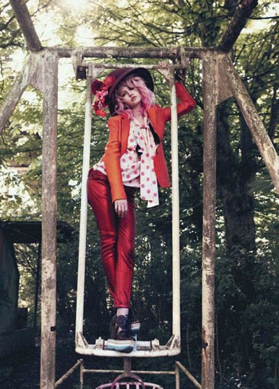 Vẻ thơ ngây của Charlotte Free  - 6 Vẻ thơ ngây của Charlotte Free  - 6