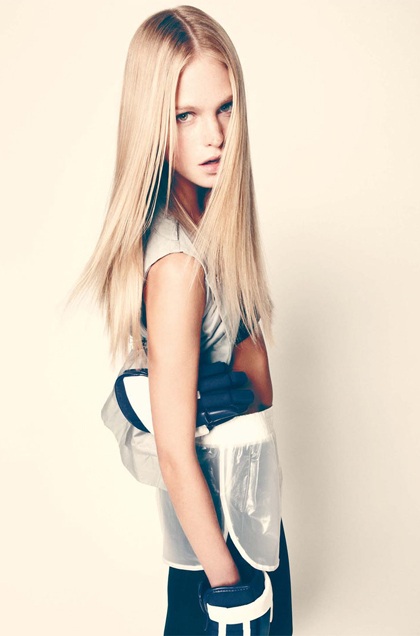 Erin Heatherton trẻ trung với tóc thẳng mượt - 10